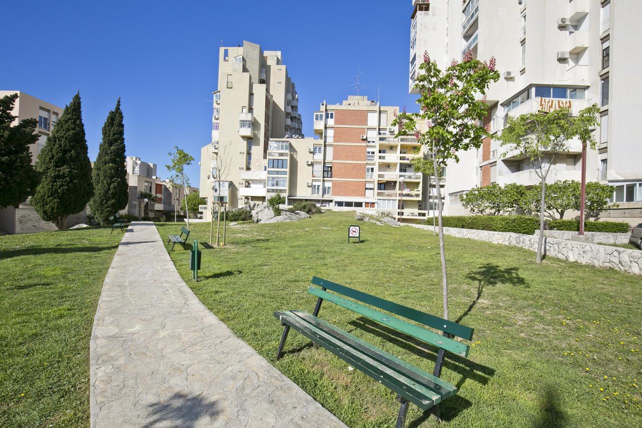 Golden Place Split Exterior foto